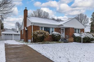 223 COLORADO Drive, Erie, PA 16505