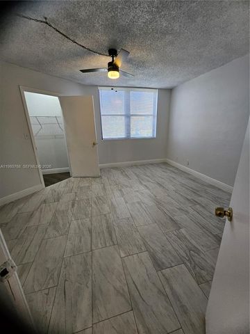 216 Lake Pointe Dr 227, Oakland Park, FL 33309