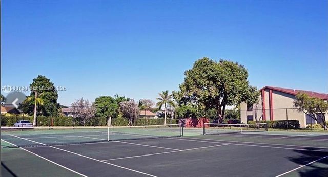 216 Lake Pointe Dr 227, Oakland Park, FL 33309