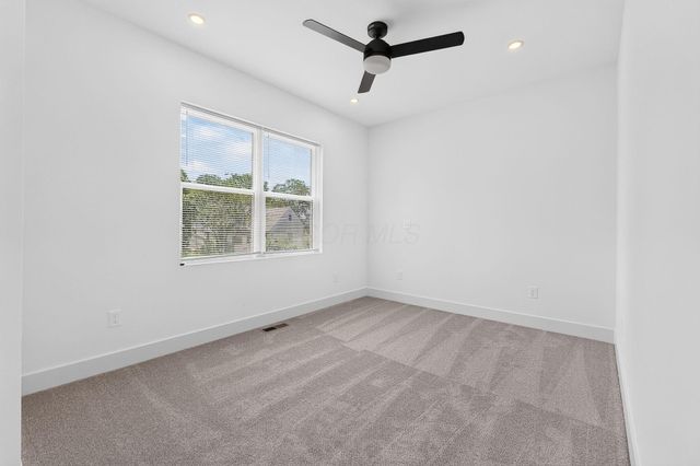 1060 Campbell Avenue, Columbus, OH 43223