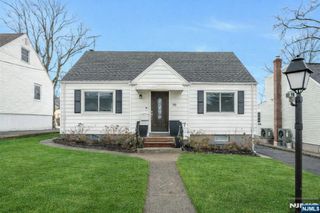 50 Henry Street, Hasbrouck Heights, NJ 07604