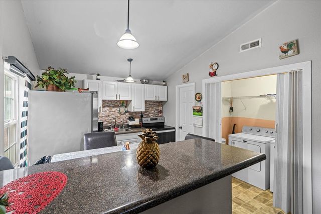 1007 Locke Drive, Dalton, GA 30721