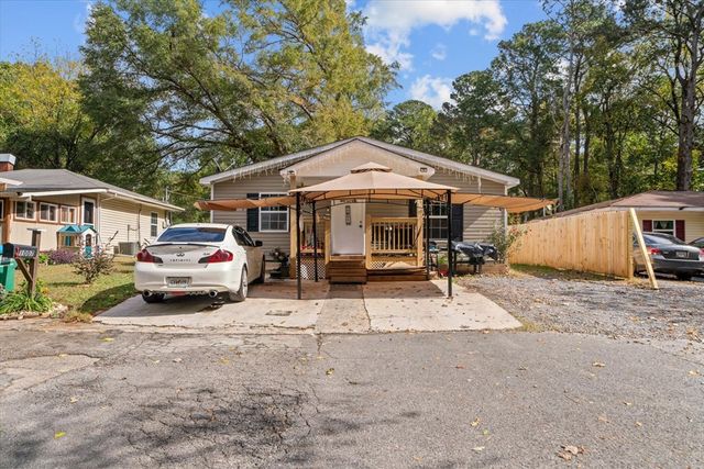 1007 Locke Drive, Dalton, GA 30721