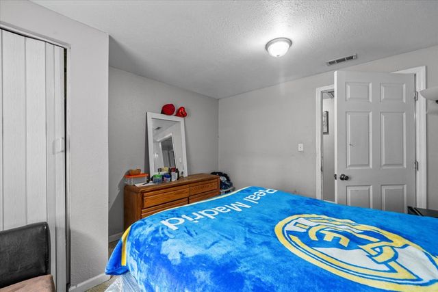 1007 Locke Drive, Dalton, GA 30721