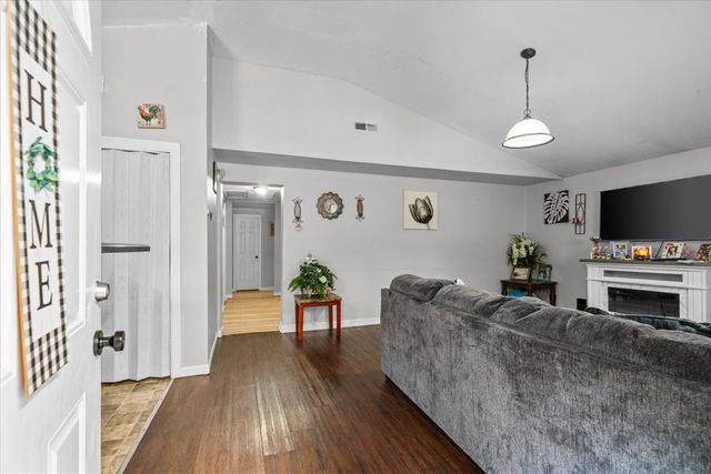 1007 Locke Drive, Dalton, GA 30721