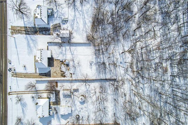 5420 N Randolph Road, Kansas City, MO 64119