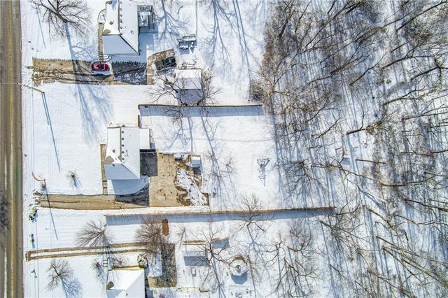 5420 N Randolph Road, Kansas City, MO 64119