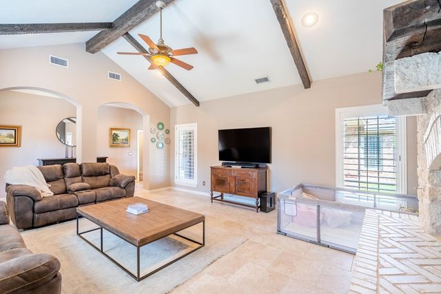 5000 Green Tree Blvd, Midland, TX 79707