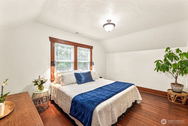 2227 E Harrison Street, Tacoma, WA 98404