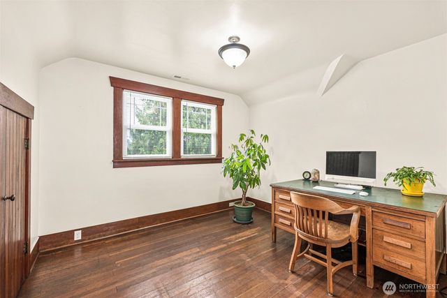 2227 E Harrison Street, Tacoma, WA 98404