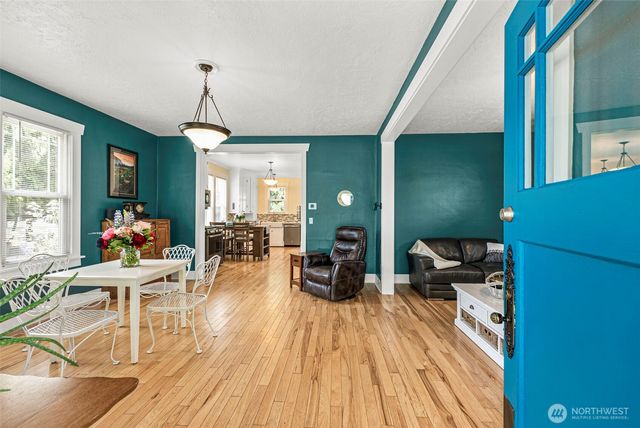 2227 E Harrison Street, Tacoma, WA 98404
