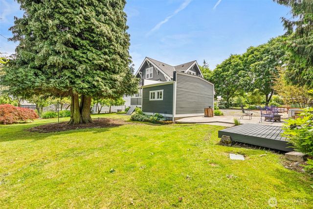 2227 E Harrison Street, Tacoma, WA 98404