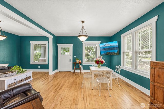 2227 E Harrison Street, Tacoma, WA 98404