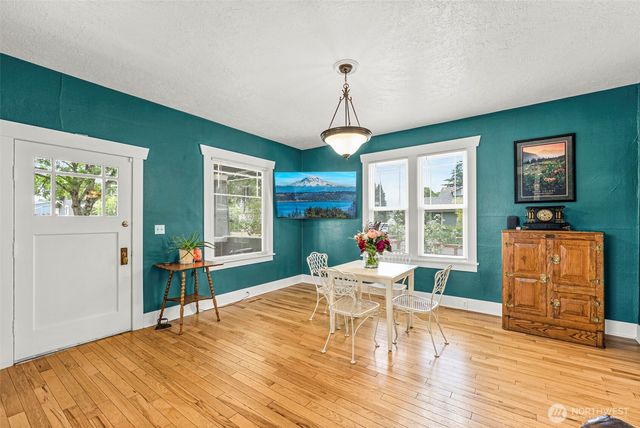 2227 E Harrison Street, Tacoma, WA 98404