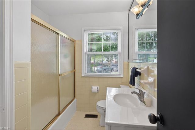 903 Susan CT, Hampton, VA 23661