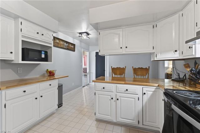 903 Susan CT, Hampton, VA 23661