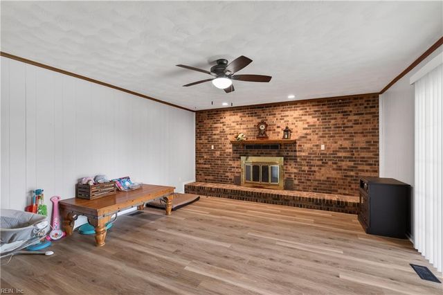 903 Susan CT, Hampton, VA 23661