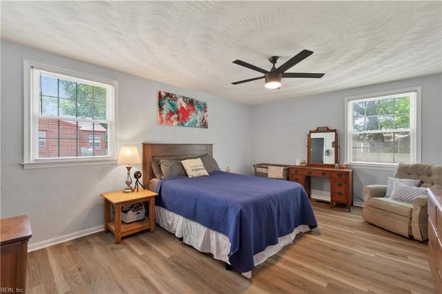903 Susan CT, Hampton, VA 23661