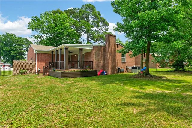 903 Susan CT, Hampton, VA 23661