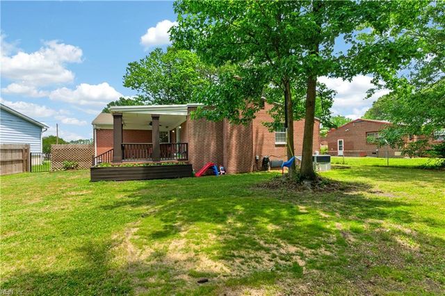903 Susan CT, Hampton, VA 23661