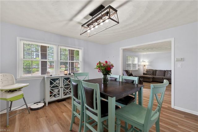 903 Susan CT, Hampton, VA 23661