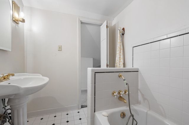 1743 PEACH AVE, Memphis, TN 38112