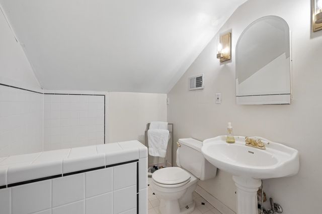 1743 PEACH AVE, Memphis, TN 38112