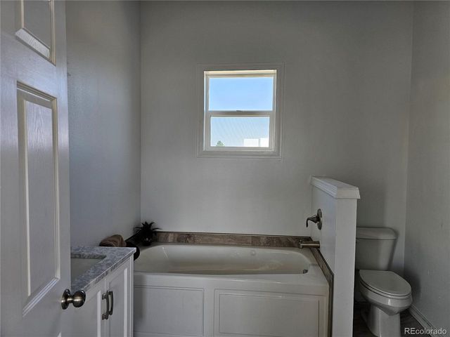 5817 County Road 105, Alamosa, CO 81101