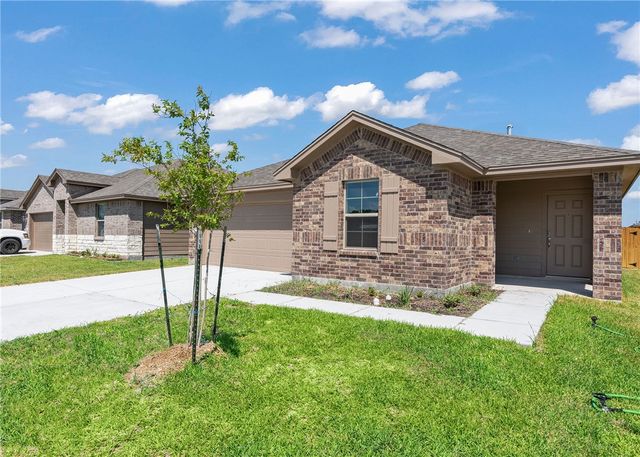 2673 Eltonne Garden Dr, Corpus Christi, TX 78415
