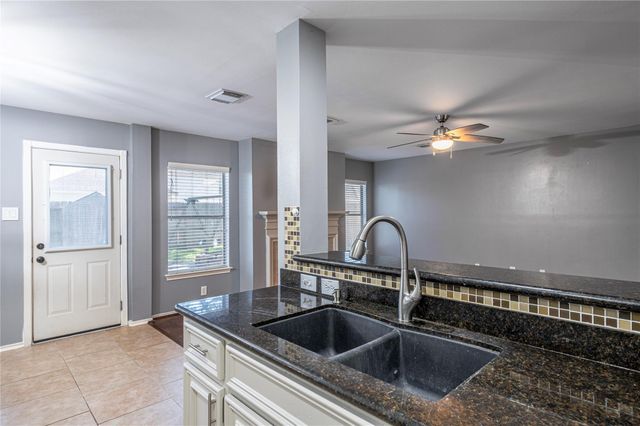 3219 Windy Cape Lane, League City, TX 77573