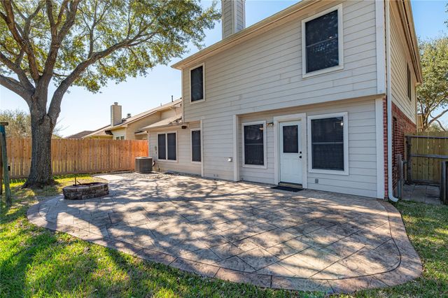 3219 Windy Cape Lane, League City, TX 77573