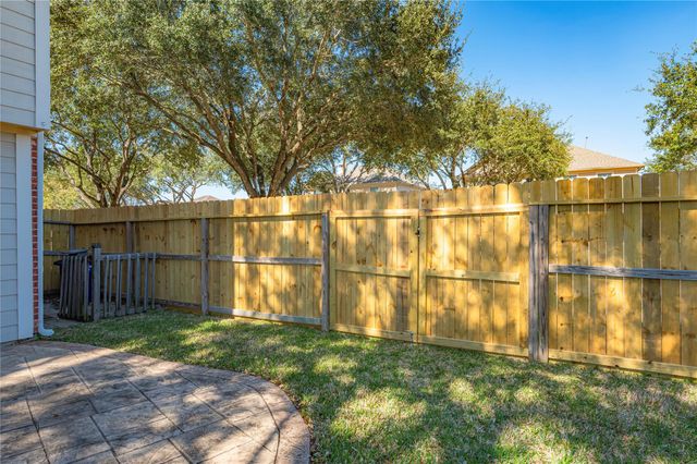 3219 Windy Cape Lane, League City, TX 77573