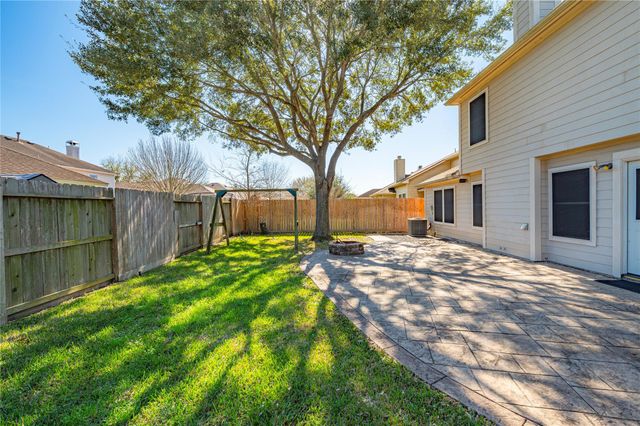 3219 Windy Cape Lane, League City, TX 77573