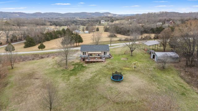 1225 New Hope Rd, Alexandria, TN 37012