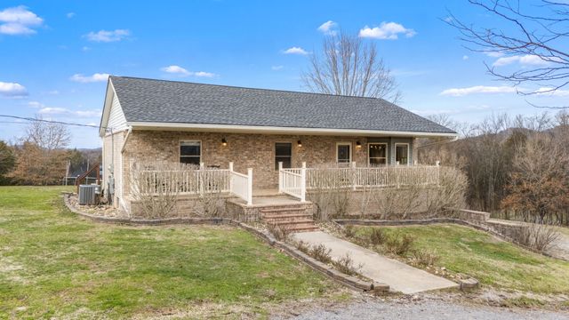 1225 New Hope Rd, Alexandria, TN 37012