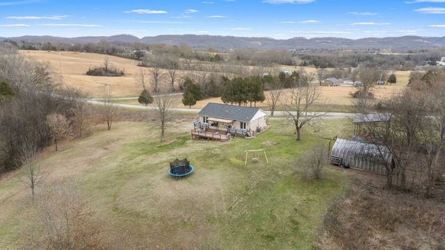 1225 New Hope Rd, Alexandria, TN 37012