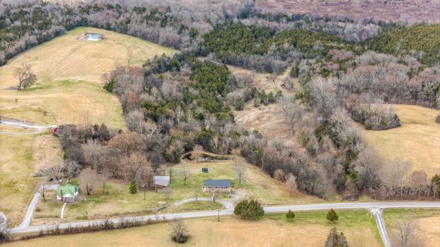 1225 New Hope Rd, Alexandria, TN 37012