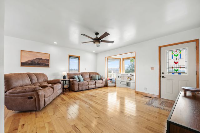 1225 New Hope Rd, Alexandria, TN 37012