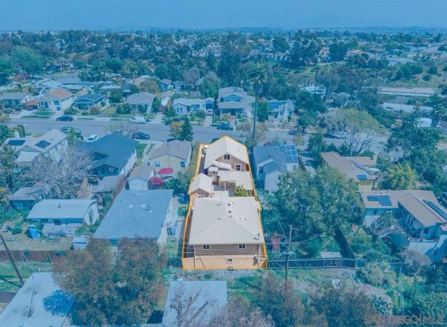 3420-22 Cherokee Pt., San Diego, CA 92104