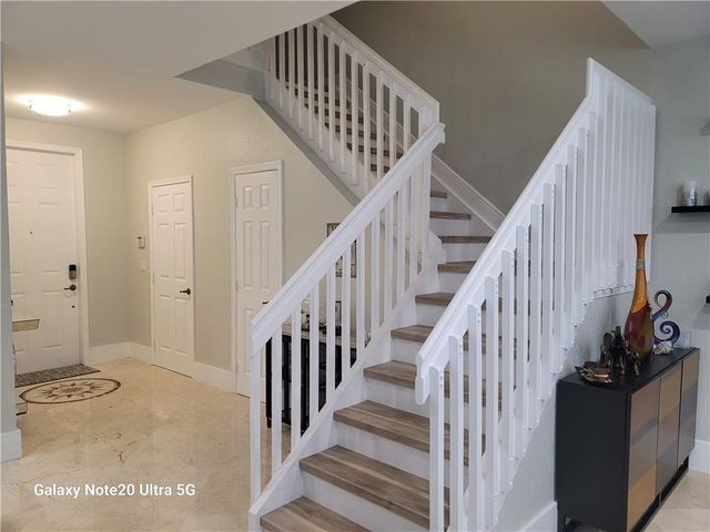 9706 Darlington Pl, Cooper City, FL 33328