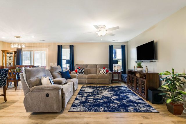 46 SOUTH PEAK DR, Mcgaheysville, VA 22840