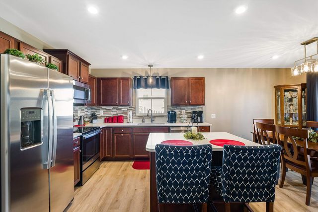 46 SOUTH PEAK DR, Mcgaheysville, VA 22840