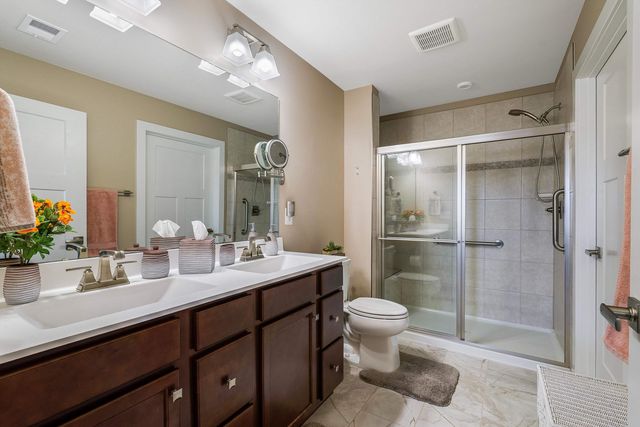 46 SOUTH PEAK DR, Mcgaheysville, VA 22840