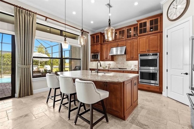 4828 BENITO COURT, Bradenton, FL 34211