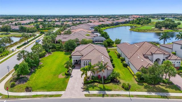 4828 BENITO COURT, Bradenton, FL 34211