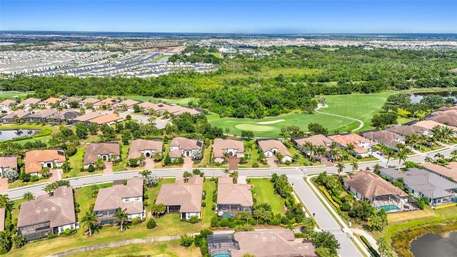 4828 BENITO COURT, Bradenton, FL 34211