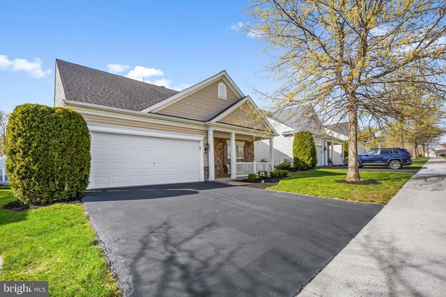 328 SENTINEL LN, Newark, DE 19702