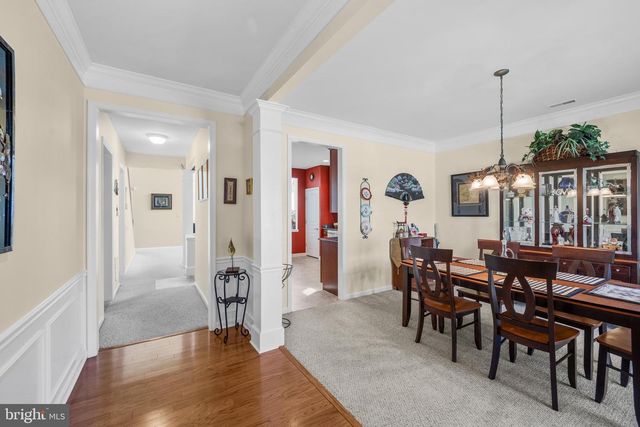 328 SENTINEL LN, Newark, DE 19702