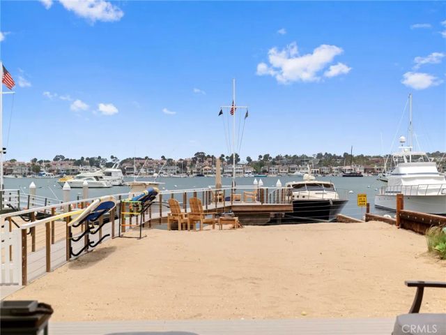 1324 E Balboa, Newport Beach, CA 92661
