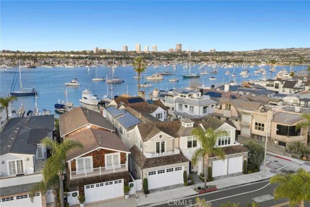 1324 E Balboa, Newport Beach, CA 92661